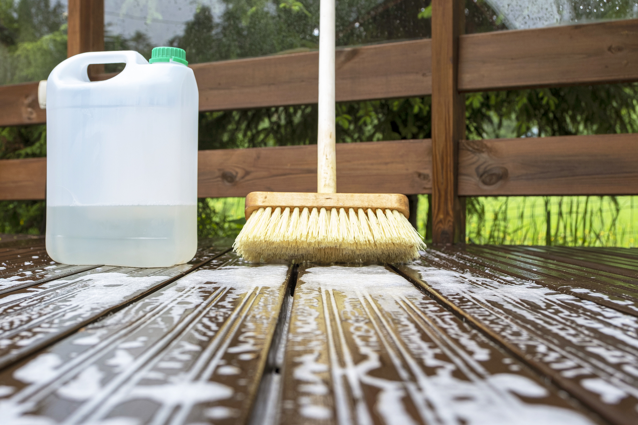 Brentwood Deck Cleaning